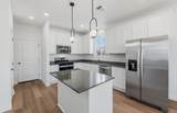 113 Lindheimer Ln - Photo 3