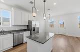 113 Lindheimer Ln - Photo 4