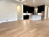 820 Desaix Dr - Photo 9