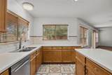 805 Catumet Dr - Photo 13