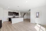 300 Hyacinth Way - Photo 13