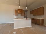 629 Clarissa St - Photo 7