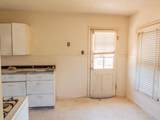 710 Austin Ave - Photo 19