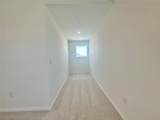 311 Young St - Photo 17