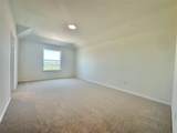 311 Young St - Photo 20
