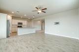 404 Eagle Dr - Photo 14