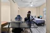 711 26th St - Photo 23