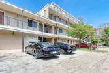 1010 23rd St - Photo 3