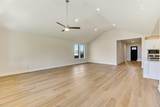 427 Fountain Grass Dr - Photo 16