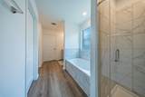 1704 Cobblecrest Ln - Photo 14