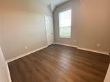 806 Hollyhock Dr - Photo 14