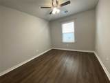 806 Hollyhock Dr - Photo 16