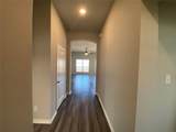 806 Hollyhock Dr - Photo 2