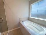 806 Hollyhock Dr - Photo 21