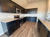 806 Hollyhock Dr - Photo 7