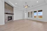 825 Hemingway Loop - Photo 14