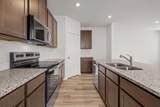 260 Feathers St - Photo 14