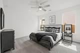 260 Feathers St - Photo 15