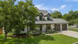 300 Bluebonnet Ln - Photo 2