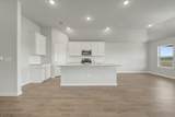 10100 Majestic Hawk Way - Photo 9