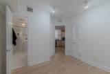 901 W 9th St - Photo 16