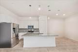 8922 Menchaca Rd - Photo 15