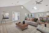 411 Live Oak St - Photo 3