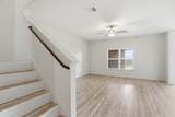 300 Hyacinth Way - Photo 8