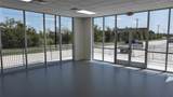 12522 Fm 1625 - Photo 10