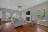 8910 Spicebrush Dr - Photo 6