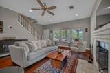 8910 Spicebrush Dr - Photo 4