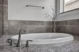 4105 Haight St - Photo 23