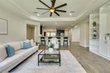 705 Holiday Creek Ln - Photo 19