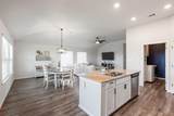 716 Sassafras St - Photo 8