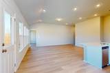 9201 Corvallis Dr - Photo 8