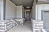 313 Sepulveda St - Photo 2