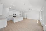 313 Sepulveda St - Photo 6