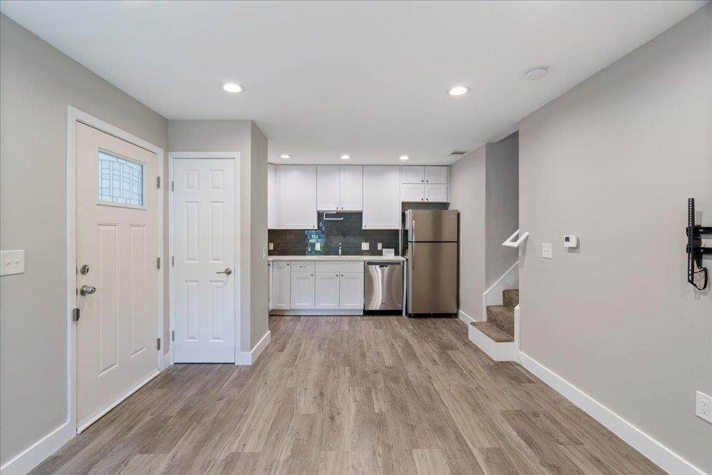 935 La Posada Dr - Photo 1