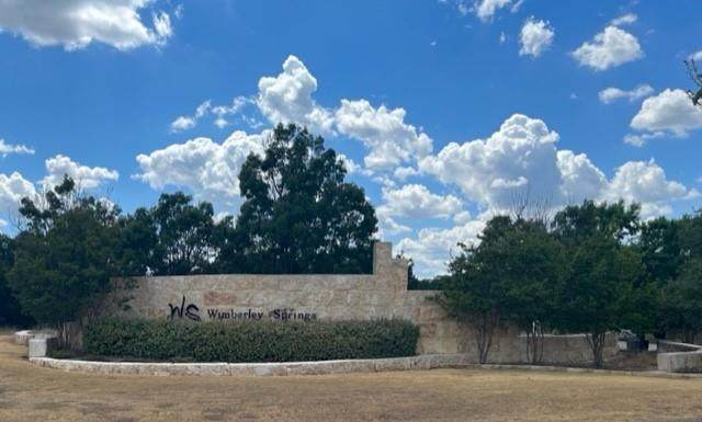 35 Round Bluff Cir - Photo 1