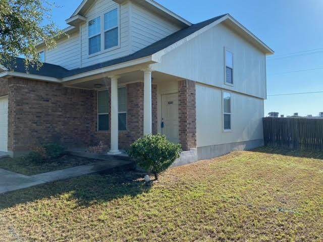 316 Wimberley St - Photo 1