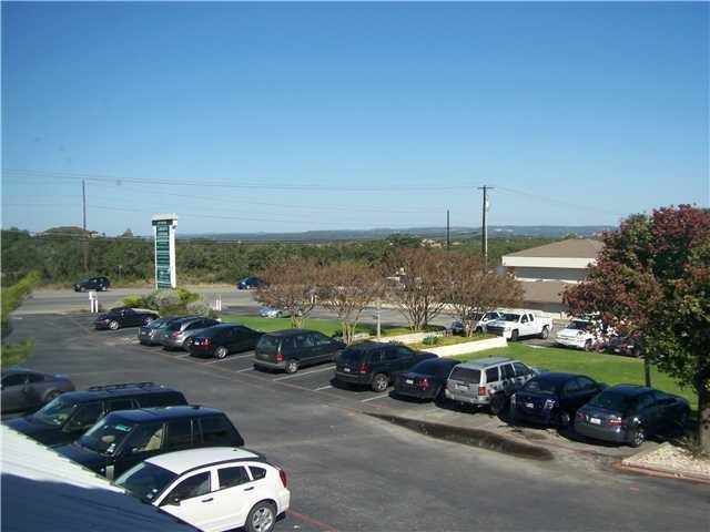107 South Ranch Road 620 - Photo 1