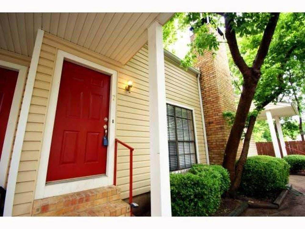 5604 Woodrow Ave - Photo 1