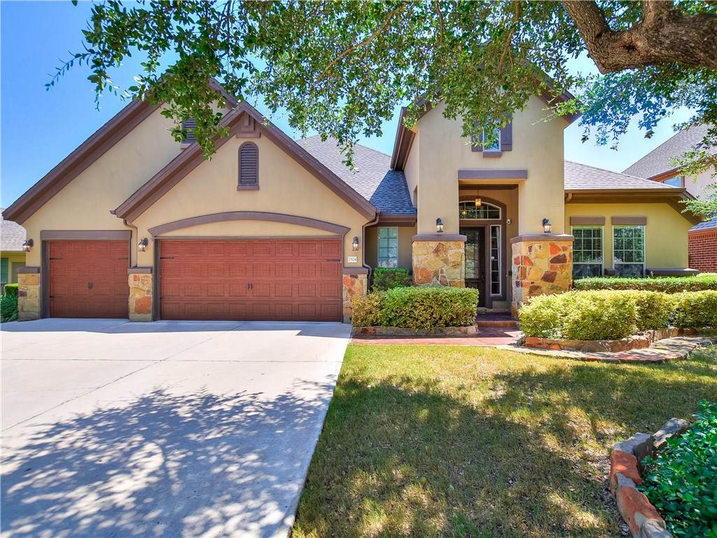 2504 Champions Corner Dr - Photo 1