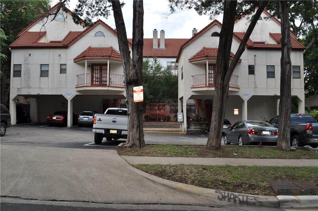 706 22nd St - Photo 1