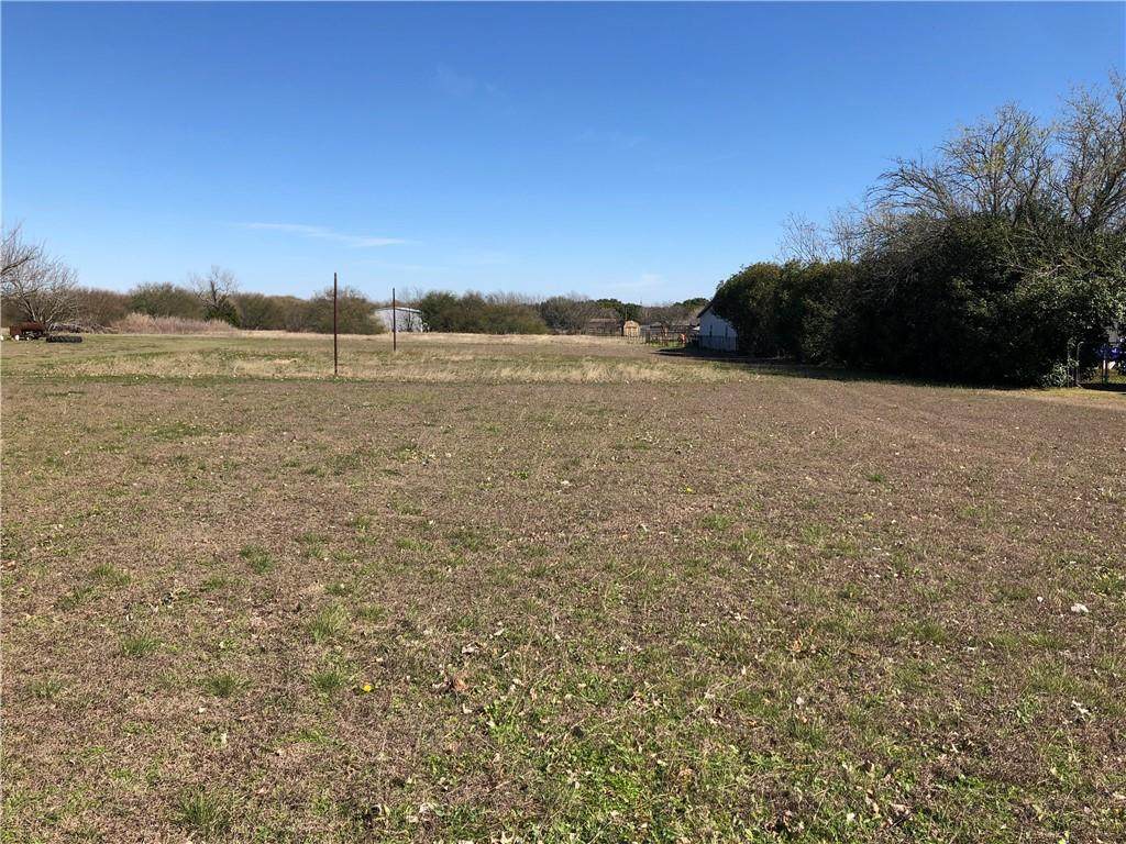 1903 Old Coupland Rd - Photo 1