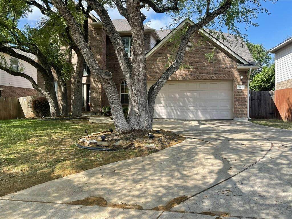 704 Frontier Ln - Photo 1