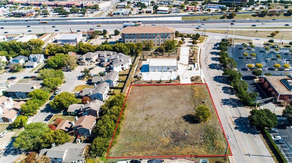 330 Old West Dr - Photo 1