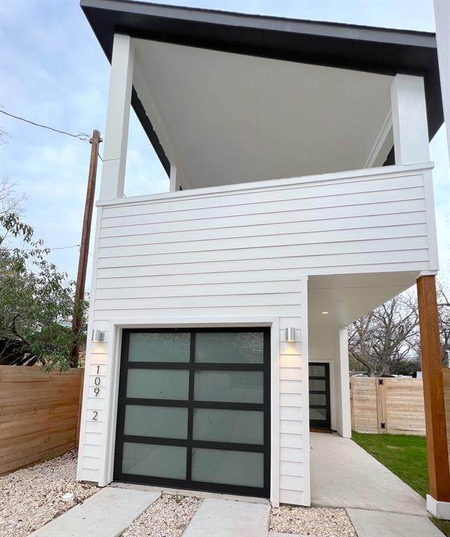 109 Hergotz Ln - Photo 1