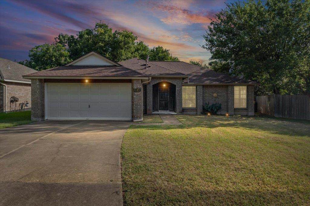 2510 Beverly Cv - Photo 1