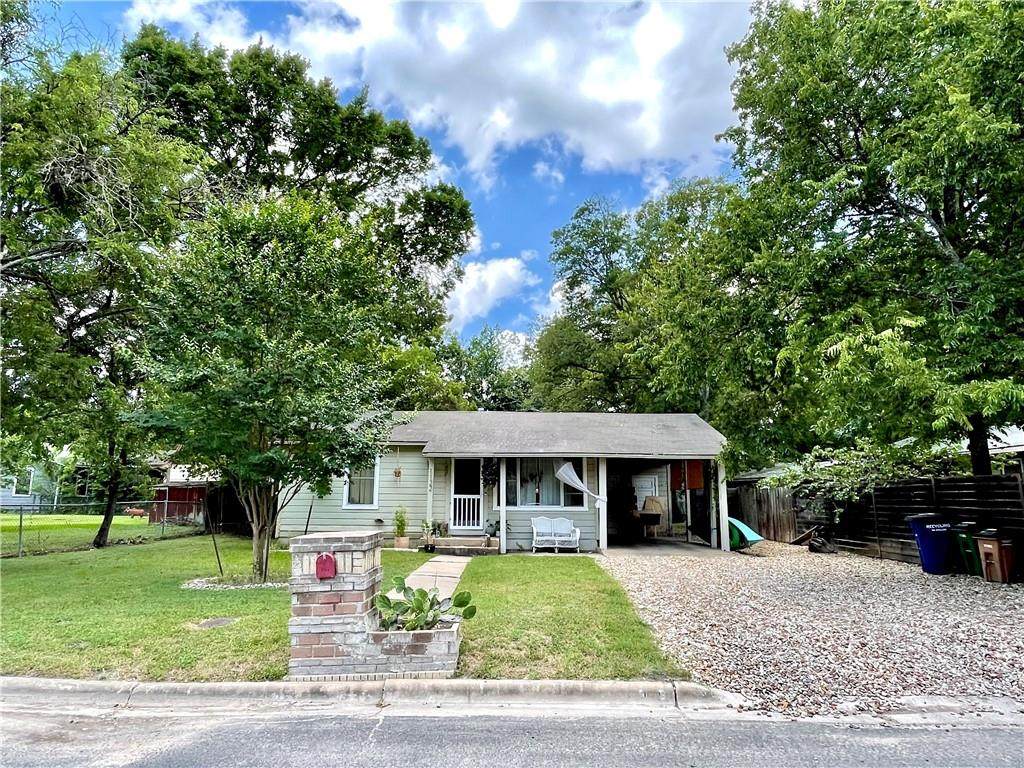 1122 Saucedo St - Photo 1